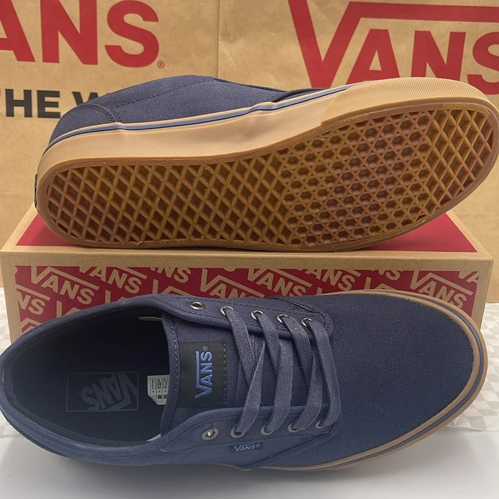 Vans WMNS Blue Brown Sneakers Classic Style Style Atwood (12 Oz Canvas)Navy/Gum
